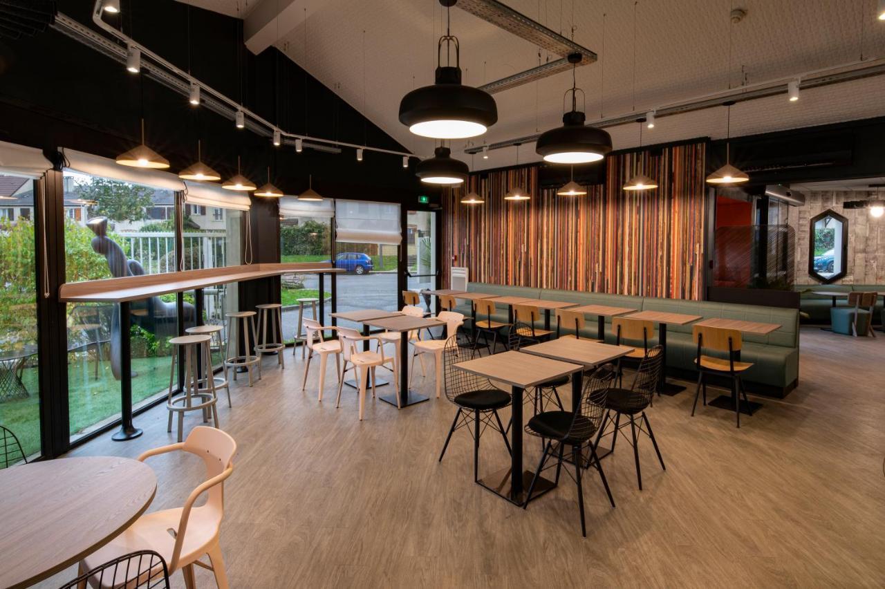 Hotel Ibis Cergy Pontoise Le Port Zewnętrze zdjęcie